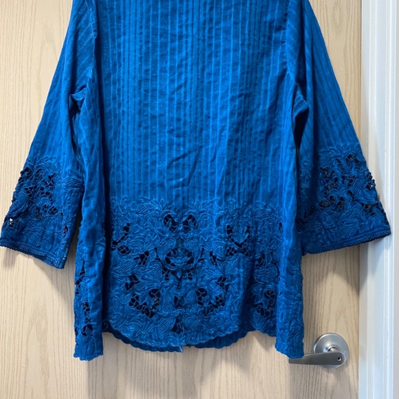 Soft Surroundings Batik  Blue Linen  Size L Long Sleeves i - Picture 7 of 13